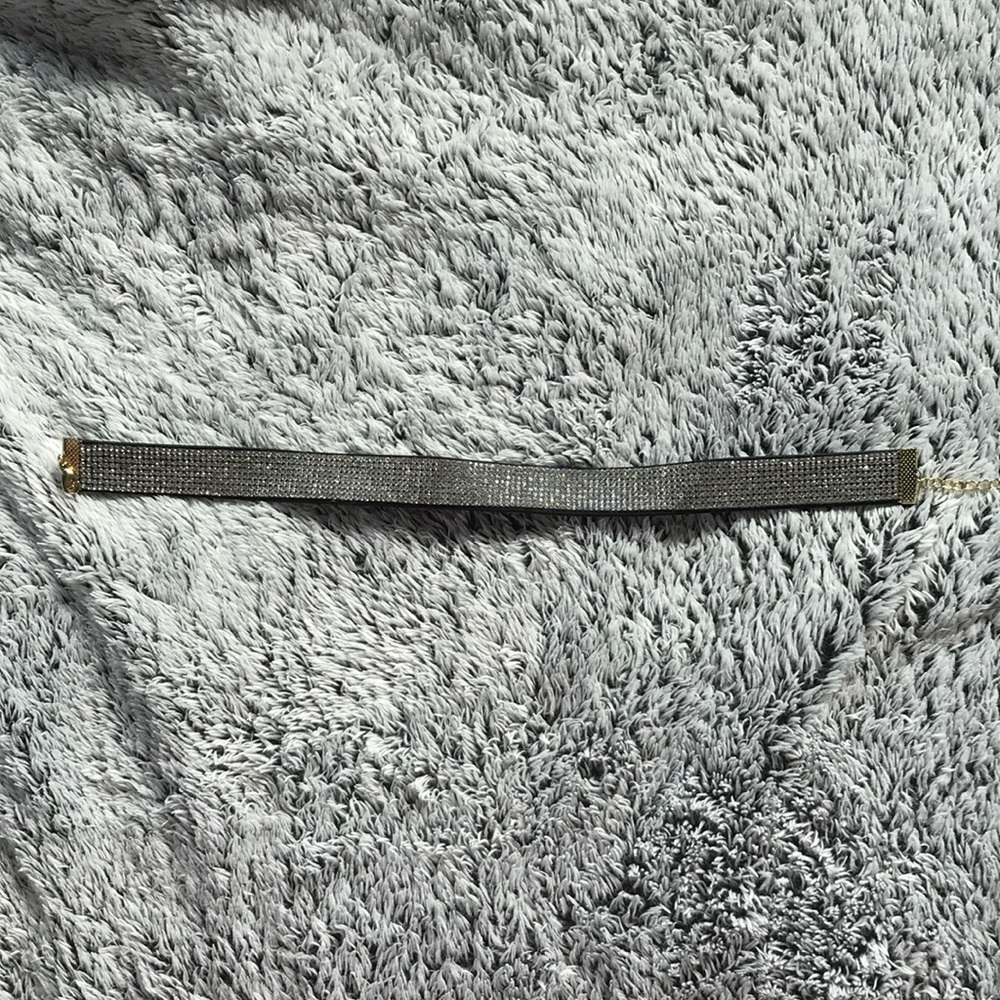 Sparkly Choker